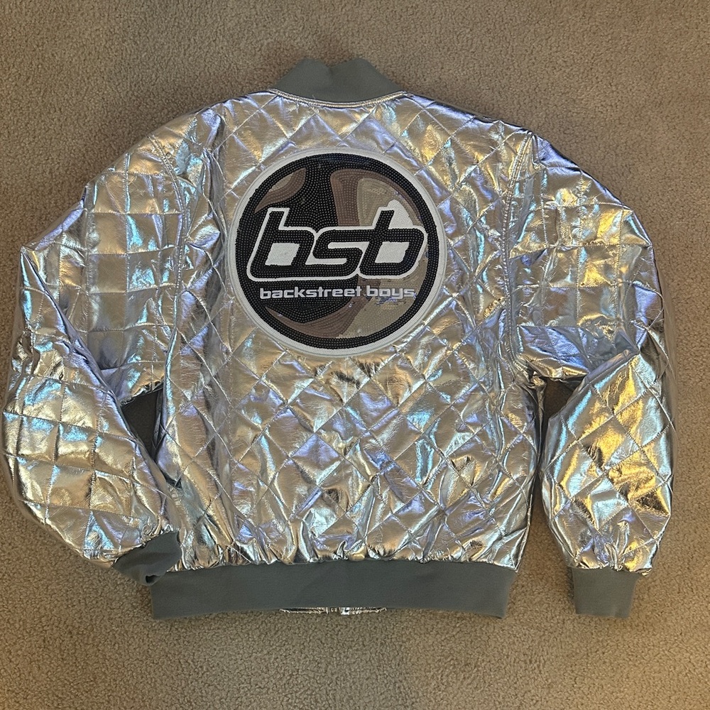 Silver Quilted Backstreet Boys Jacket Exclusively from The Sphere Show 2/14/26 - Picture 2 of 10